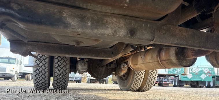 image for item EG1873 1997 Chevrolet Kodiak crane truck