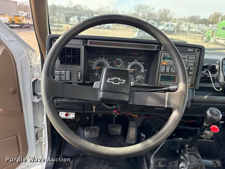 image for item EG1873 1997 Chevrolet Kodiak crane truck