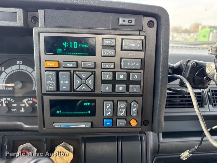 image for item EG1873 1997 Chevrolet Kodiak crane truck