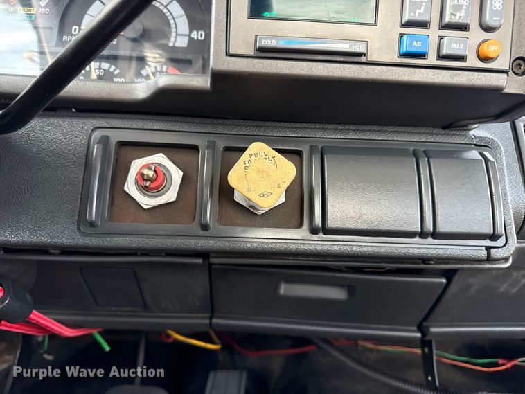 image for item EG1873 1997 Chevrolet Kodiak crane truck