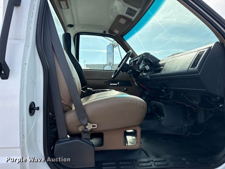 image for item EG1873 1997 Chevrolet Kodiak crane truck