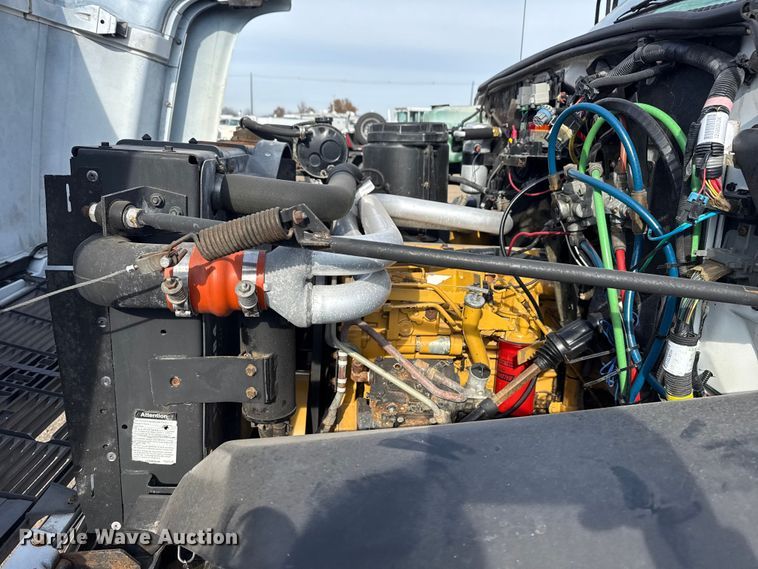 image for item EG1873 1997 Chevrolet Kodiak crane truck