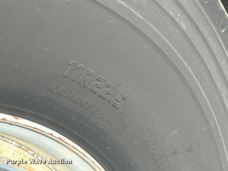 image for item EG1873 1997 Chevrolet Kodiak crane truck