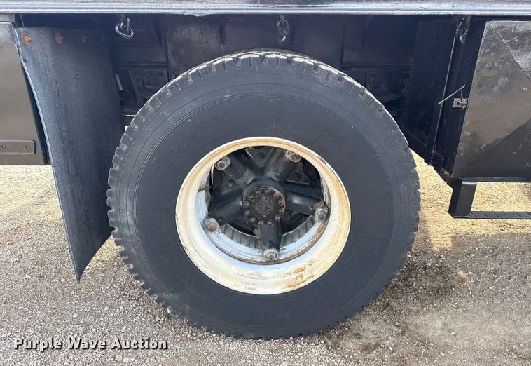 image for item EG1873 1997 Chevrolet Kodiak crane truck