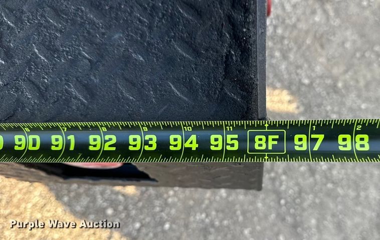 image for item EG1877 2009 International 7400 crane truck