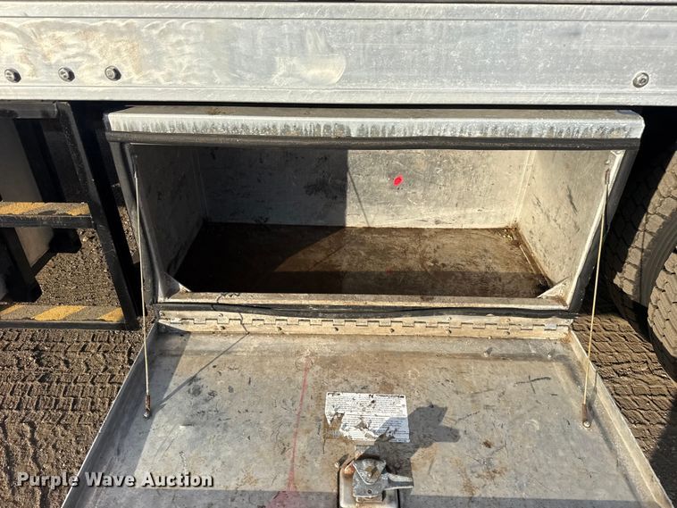 image for item EG1878 2012 Dodge Ram 5500HD vacuum truck