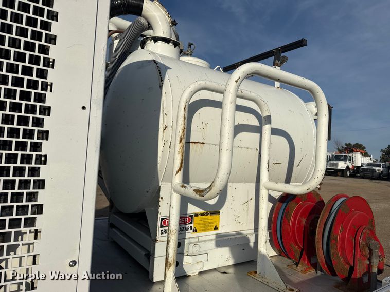 image for item EG1878 2012 Dodge Ram 5500HD vacuum truck