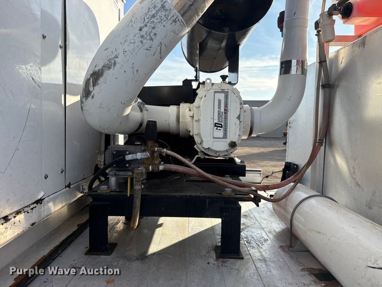 image for item EG1878 2012 Dodge Ram 5500HD vacuum truck