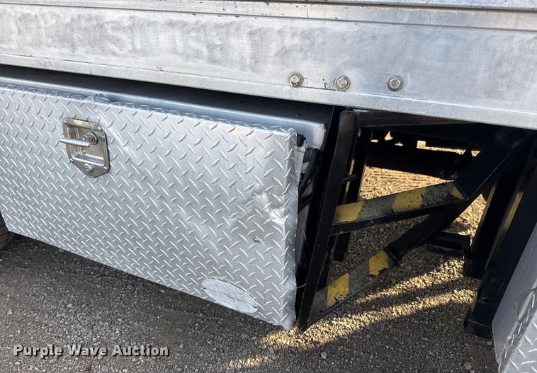 image for item EG1878 2012 Dodge Ram 5500HD vacuum truck