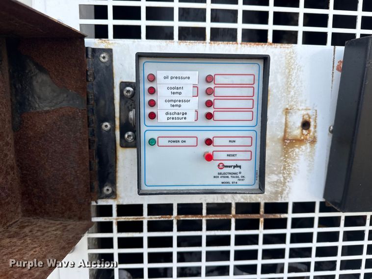 image for item EG1878 2012 Dodge Ram 5500HD vacuum truck