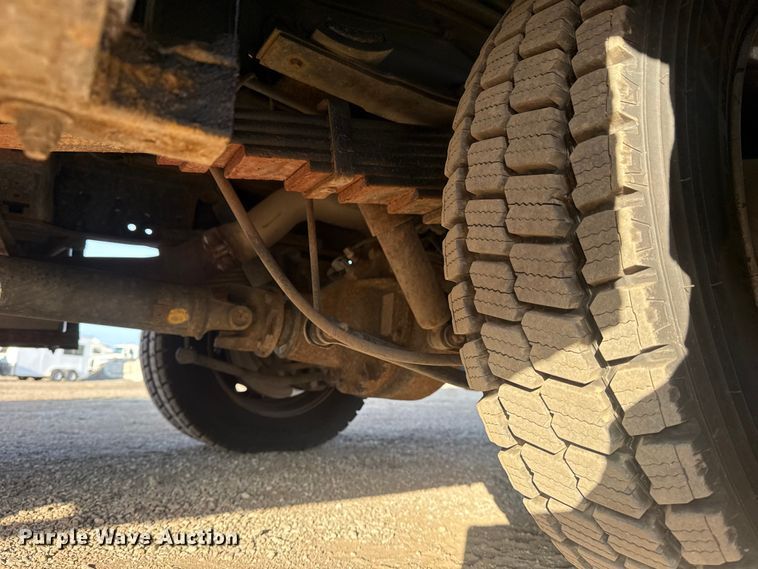 image for item EG1878 2012 Dodge Ram 5500HD vacuum truck