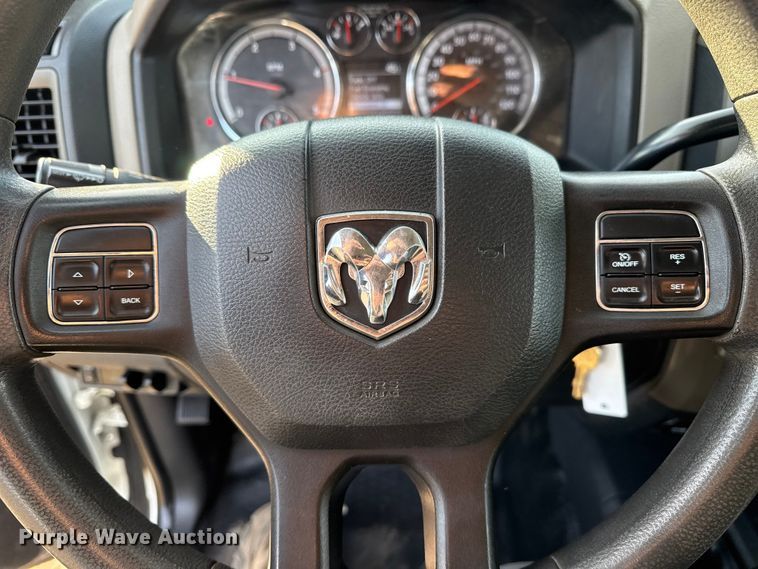 image for item EG1878 2012 Dodge Ram 5500HD vacuum truck