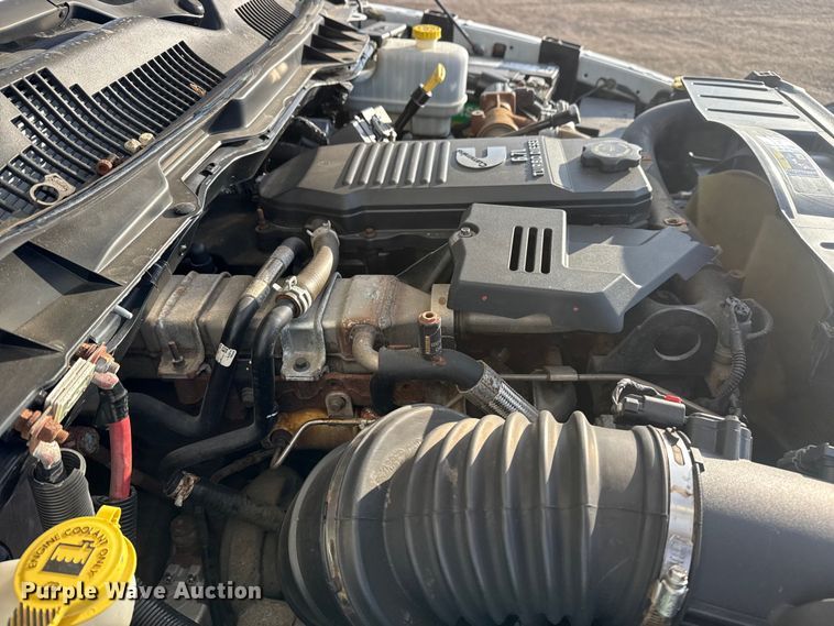 image for item EG1878 2012 Dodge Ram 5500HD vacuum truck