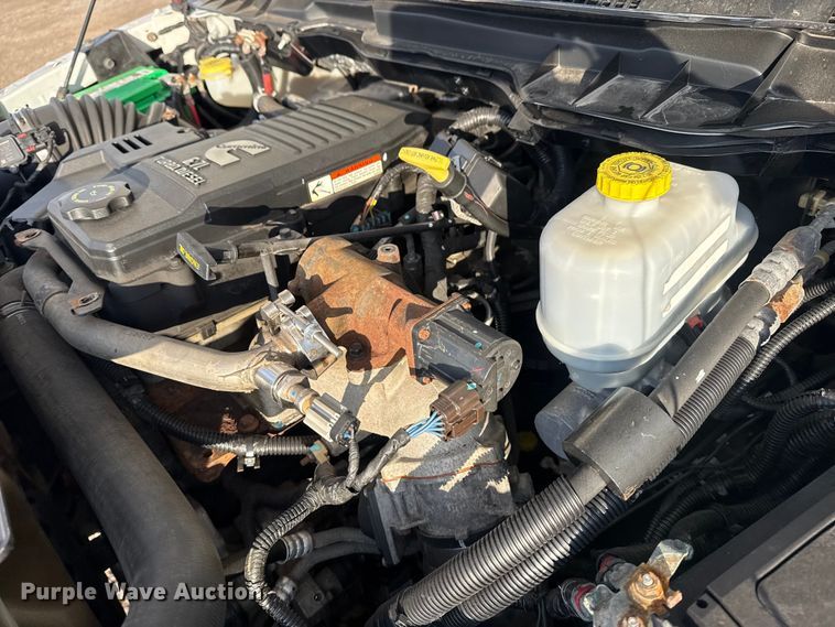 image for item EG1878 2012 Dodge Ram 5500HD vacuum truck