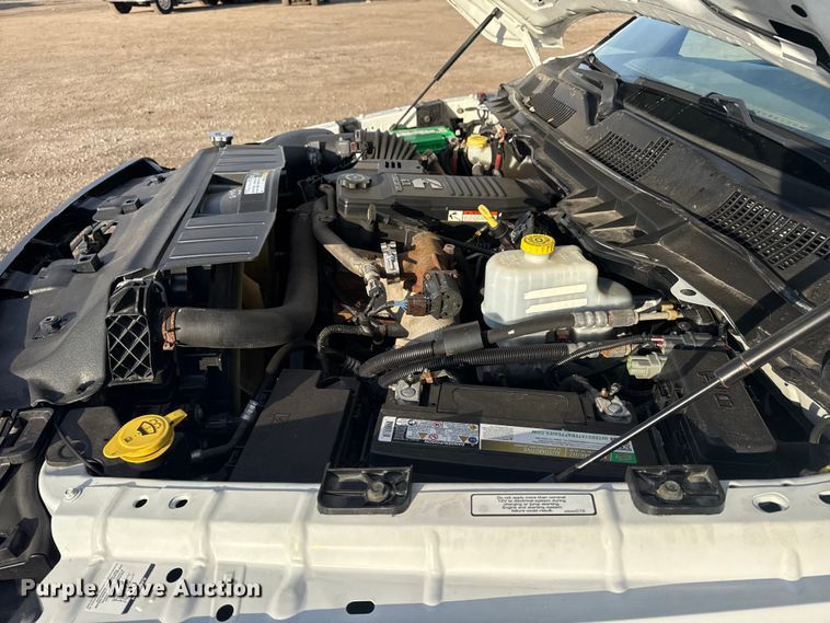 image for item EG1878 2012 Dodge Ram 5500HD vacuum truck