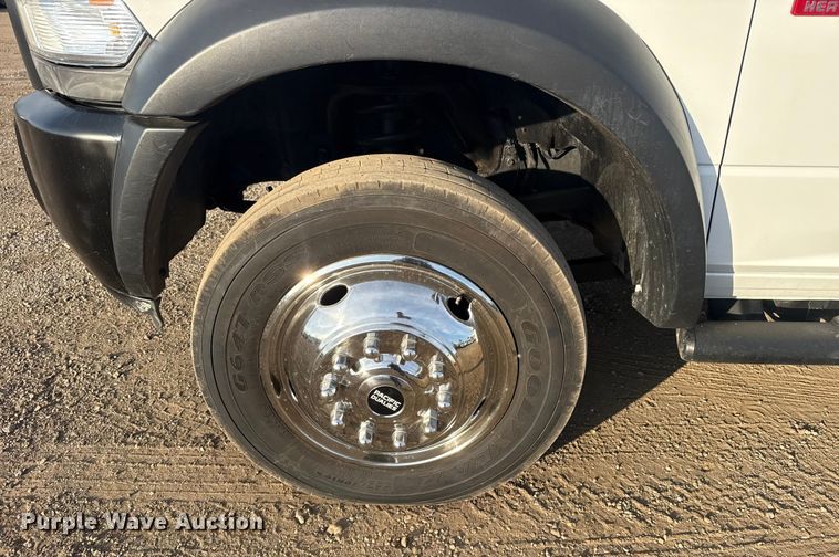 image for item EG1878 2012 Dodge Ram 5500HD vacuum truck