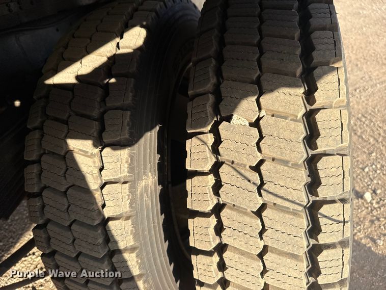 image for item EG1878 2012 Dodge Ram 5500HD vacuum truck