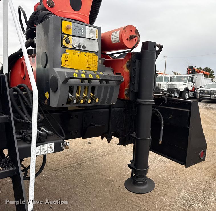 image for item EG1883 2012 Freightliner Business Class M2 Crew Cab crane truck