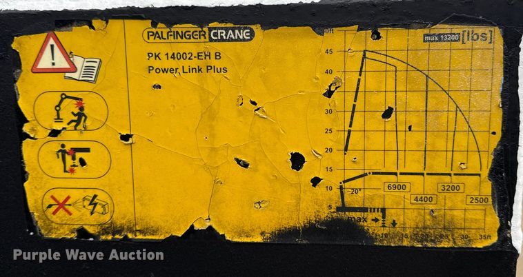 image for item EG1883 2012 Freightliner Business Class M2 Crew Cab crane truck