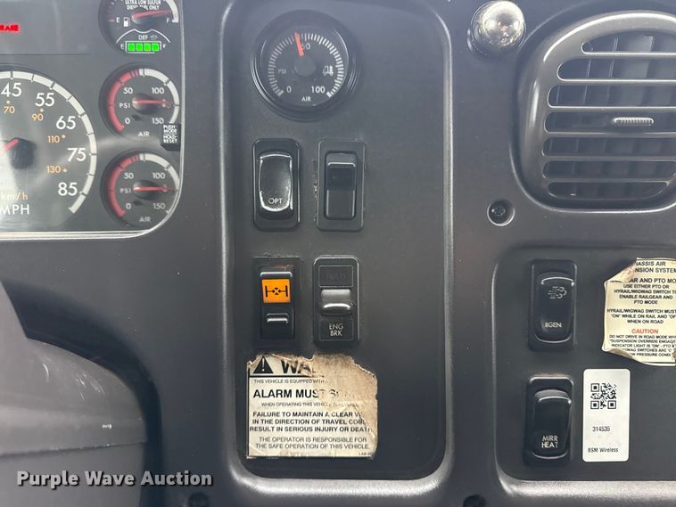 image for item EG1883 2012 Freightliner Business Class M2 Crew Cab crane truck