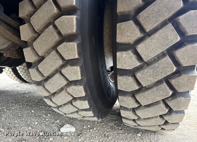 image for item EG1883 2012 Freightliner Business Class M2 Crew Cab crane truck