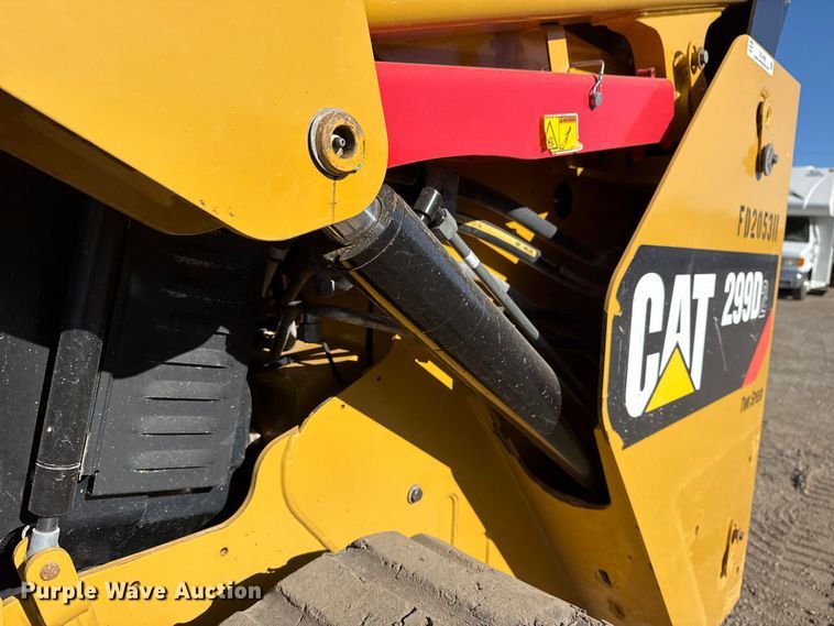 image for item EG1890 2019 Caterpillar 299D2 tracked skid steer loader