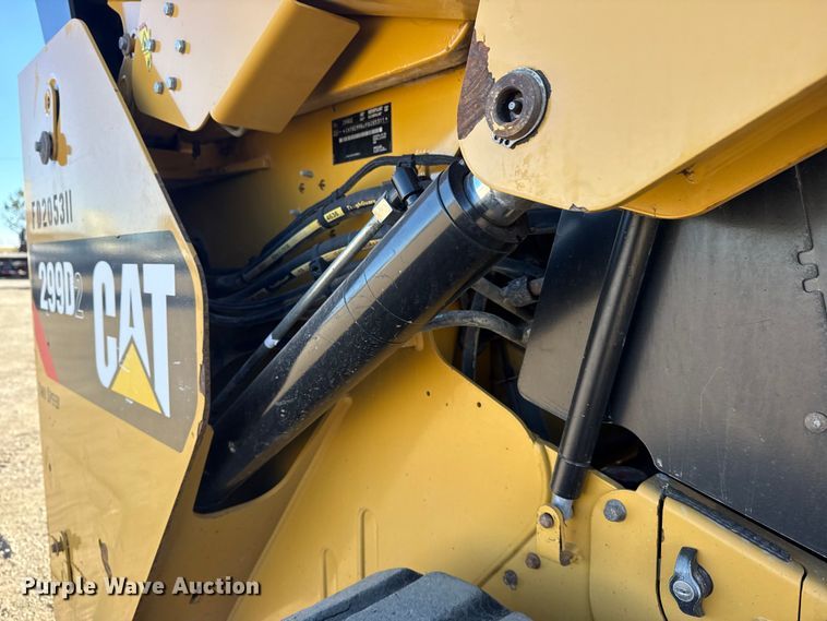 image for item EG1890 2019 Caterpillar 299D2 tracked skid steer loader