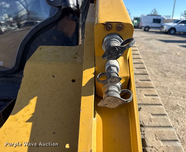 image for item EG1890 2019 Caterpillar 299D2 tracked skid steer loader