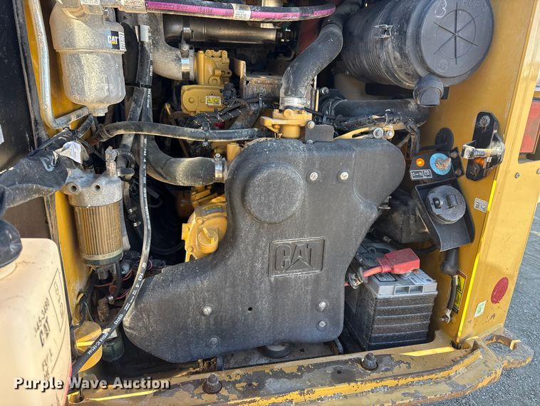 image for item EG1890 2019 Caterpillar 299D2 tracked skid steer loader