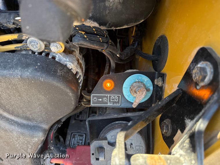 image for item EG1890 2019 Caterpillar 299D2 tracked skid steer loader