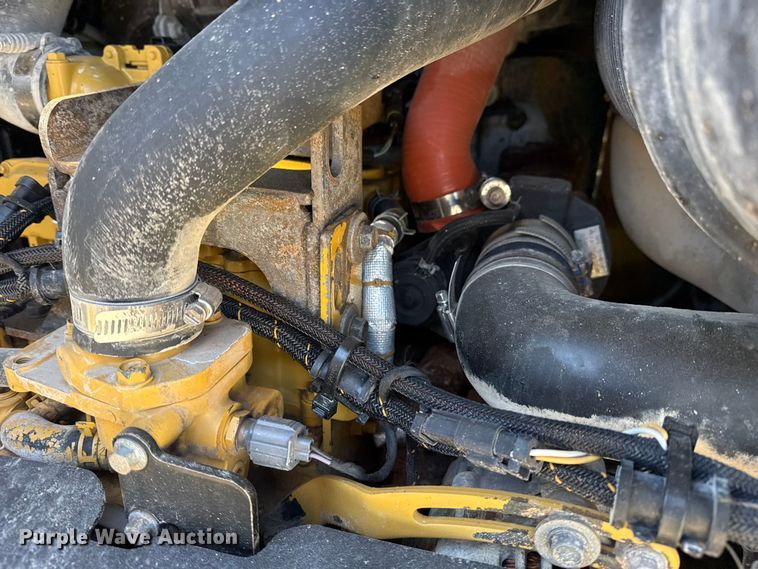 image for item EG1890 2019 Caterpillar 299D2 tracked skid steer loader