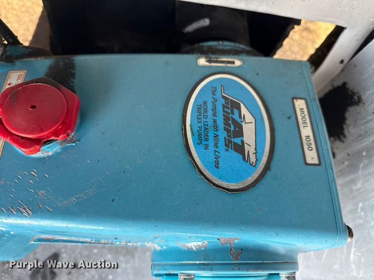 image for item EG1896 2015 Freightliner 114SD vacuum truck