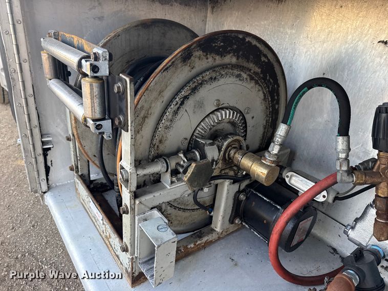 image for item EG1896 2015 Freightliner 114SD vacuum truck