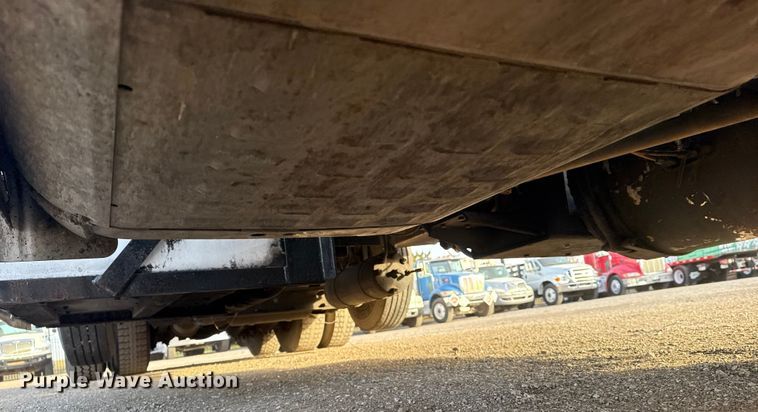 image for item EG1896 2015 Freightliner 114SD vacuum truck