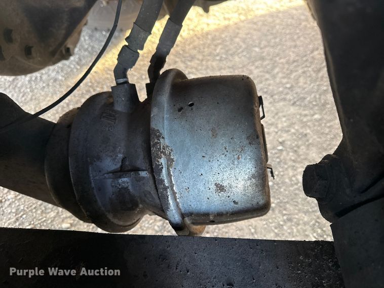 image for item EG1896 2015 Freightliner 114SD vacuum truck