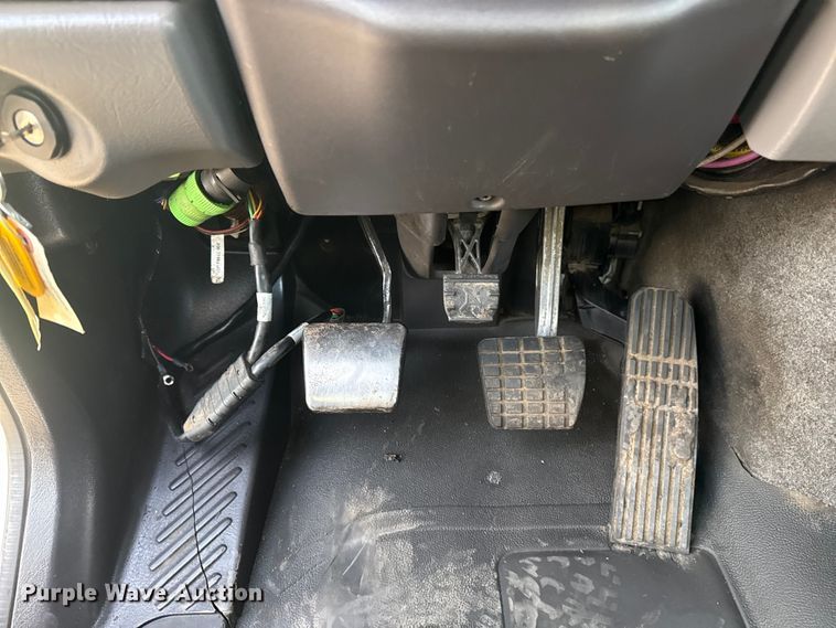 image for item EG1896 2015 Freightliner 114SD vacuum truck