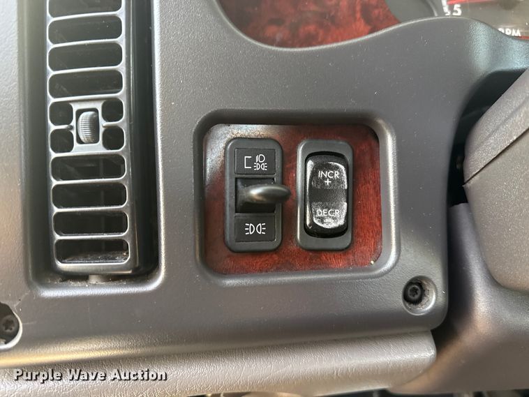 image for item EG1896 2015 Freightliner 114SD vacuum truck