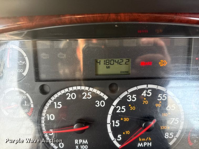 image for item EG1896 2015 Freightliner 114SD vacuum truck