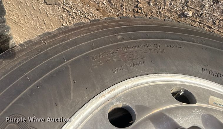 image for item EG1896 2015 Freightliner 114SD vacuum truck