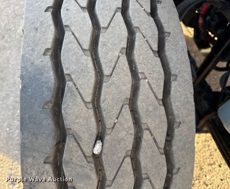 image for item EG1896 2015 Freightliner 114SD vacuum truck