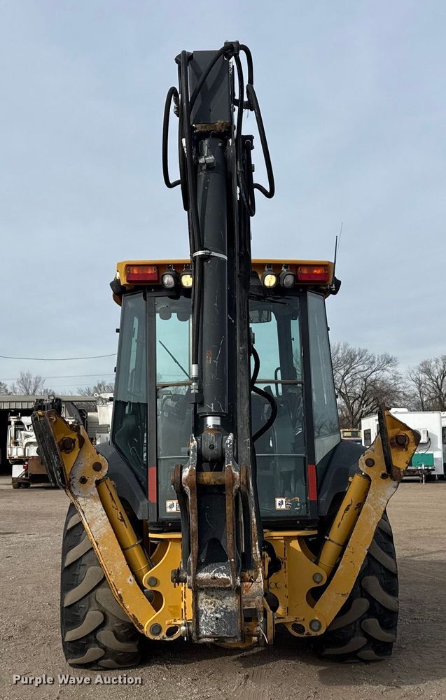 image for item EG1903 2011 John Deere 310SJ backhoe