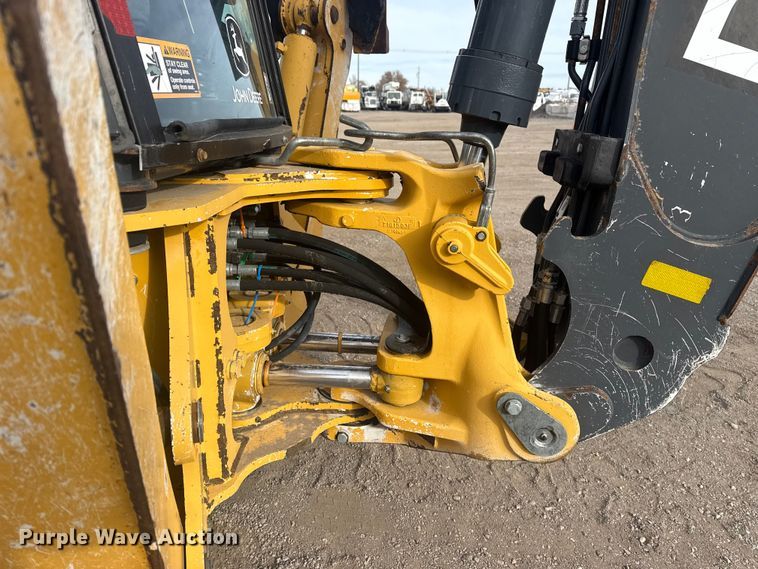 image for item EG1903 2011 John Deere 310SJ backhoe