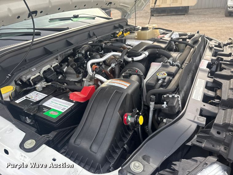 image for item EG1904 2015 Ford F550 flatbed truck