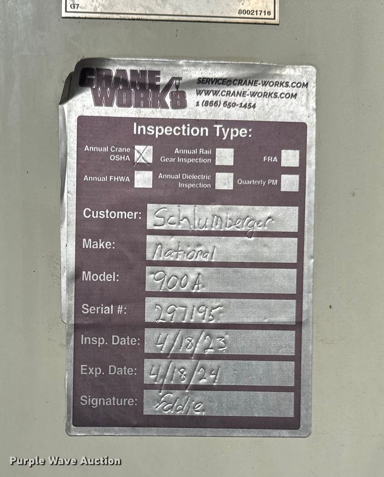 image for item EG1907 2012 Peterbilt 367 crane truck