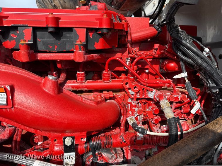 image for item EG1907 2012 Peterbilt 367 crane truck