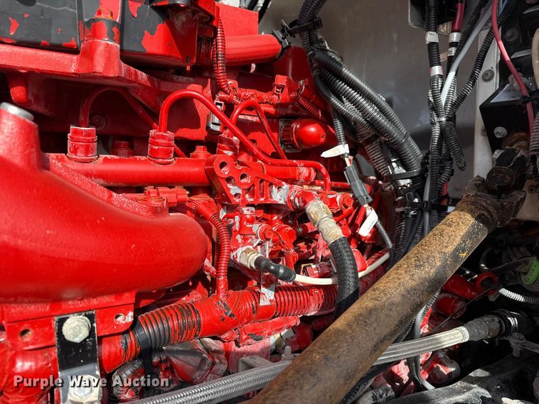 image for item EG1907 2012 Peterbilt 367 crane truck