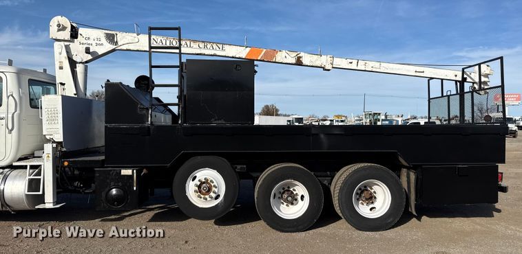 image for item EG1908 2003 Mack RD crane truck