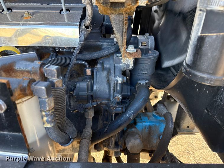 image for item EG1908 2003 Mack RD crane truck