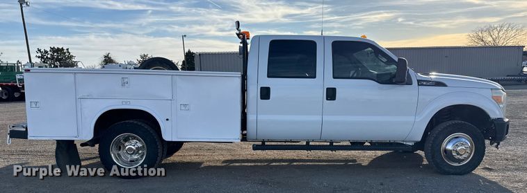 image for item EG1909 2011 Ford F350 Super Duty utility bed pickup truck