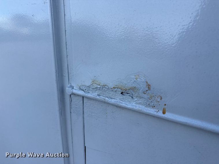 image for item EG1909 2011 Ford F350 Super Duty utility bed pickup truck